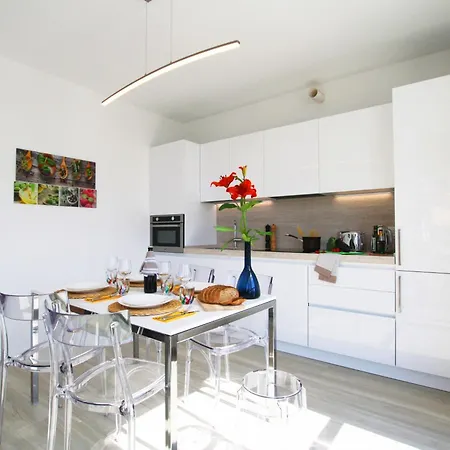 Ikhaya - Acquaseria, San Siro By Lovecomo * אקסריה